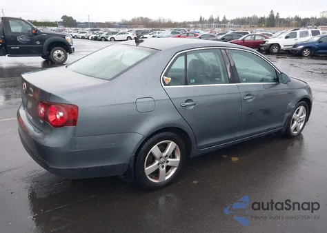 2008 Volkswagen Jetta Se/Sel из США, поврежденный, VIN 3VWRM71K98M083261